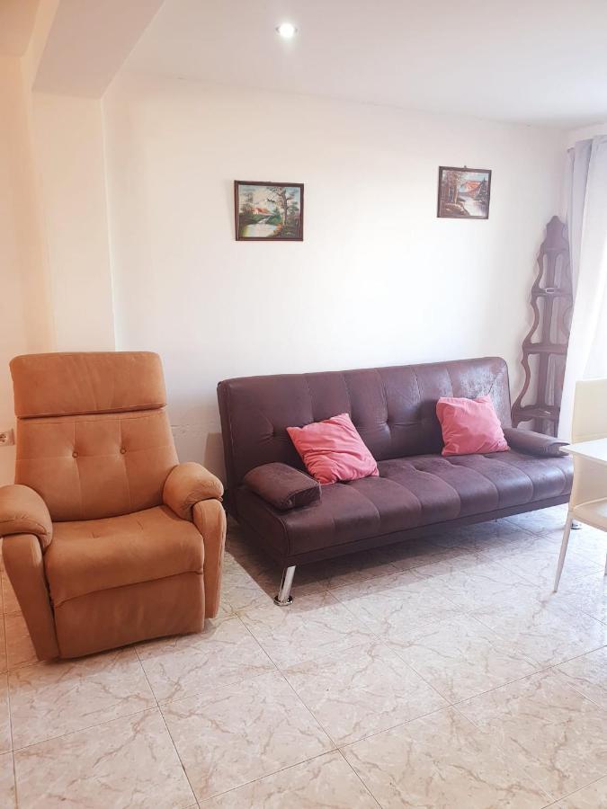 ולנסיה Rooms Nice And Quite מראה חיצוני תמונה