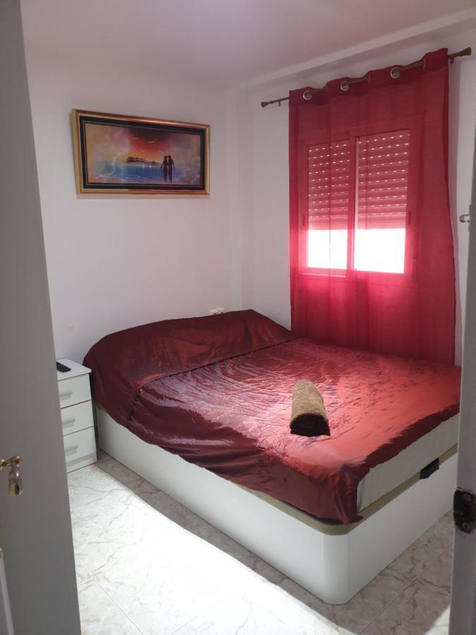 ולנסיה Rooms Nice And Quite מראה חיצוני תמונה